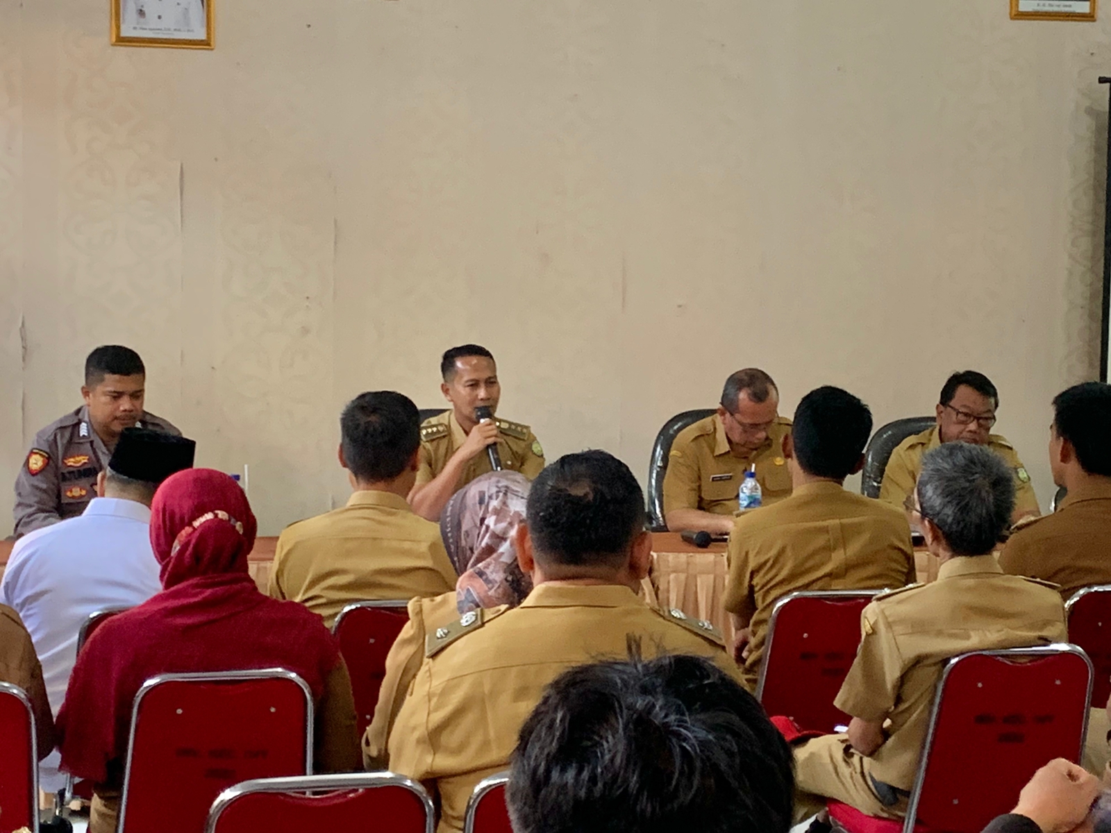 Pemcam Indramayu Adakan Rakor Progres Program Bupati Nina Website