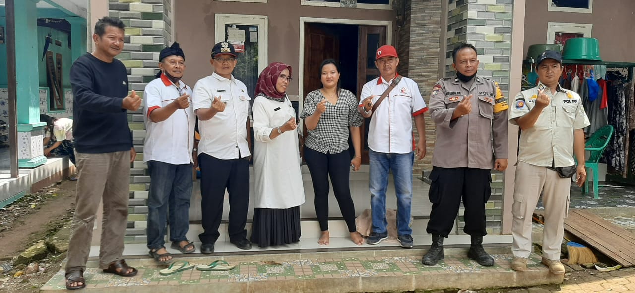 Tak ingin pengobatan terputus lagi, Camat Widasari kawal Keysa (14) berobat hingga Surakarta