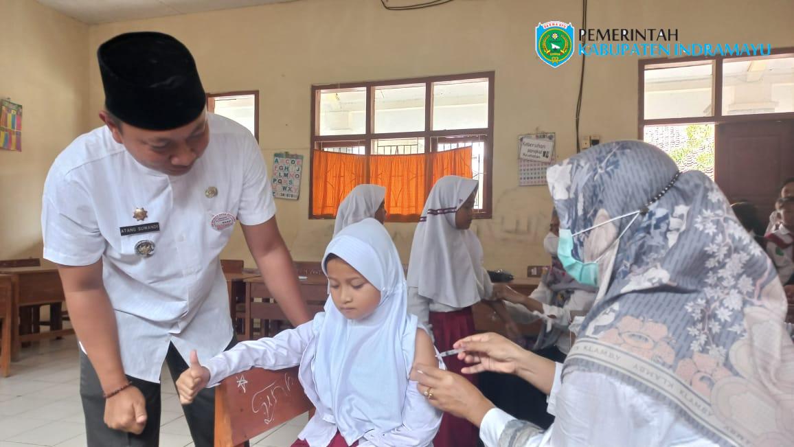 Cegah Penyakit, Ratusan Siswa SD Di Kedokanbunder Mulai Diimunisasi ...