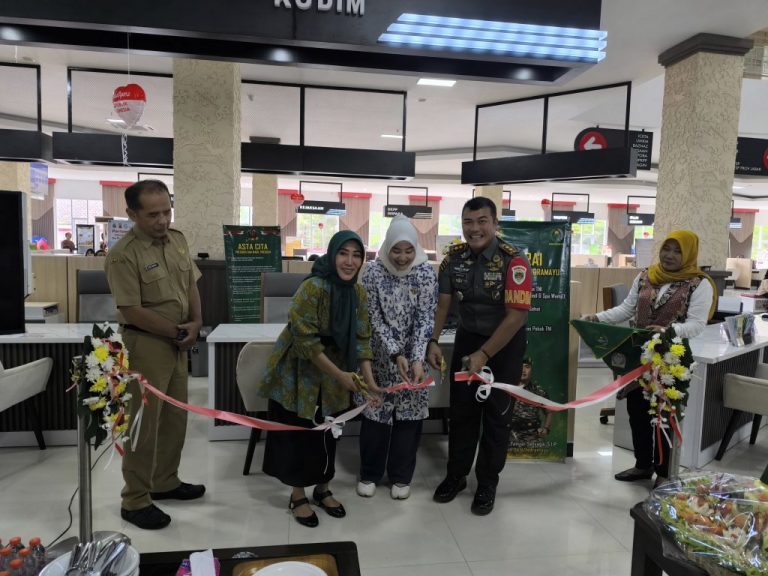 Kodim 0616 Buka Gerai di MPP Indramayu